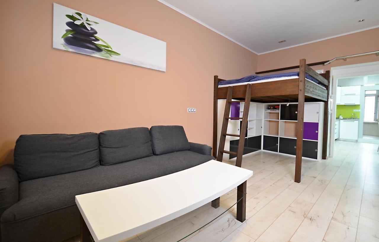 Apartmany Jizdarenska Карловы Вары Экстерьер фото