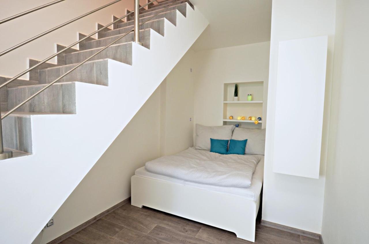 Apartmany Jizdarenska Карловы Вары Экстерьер фото